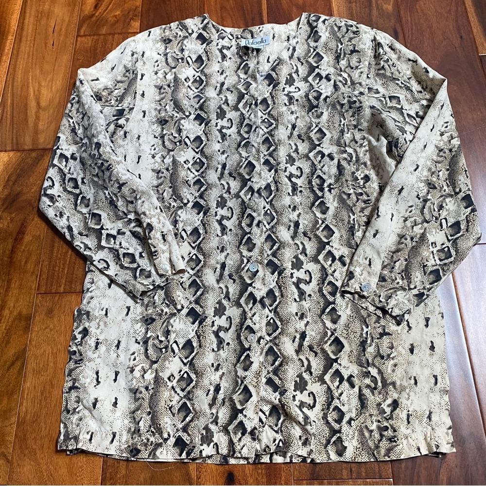 Rafaella Women's 100% Silk Button Up Shirt Blouse Snakeskin Brown Size Small